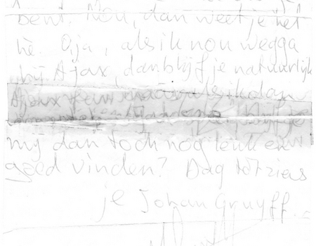 Gedeelte van mijn brief (2e kant) met onderaan een handtekening van Johan Cruijff.