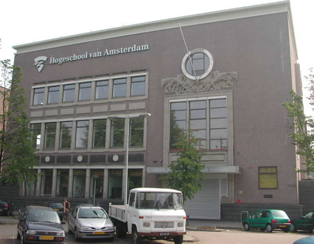 Het hoofdkantoor is nu onderdeel de Hogeschool van Amsterdam.
