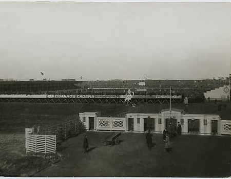 Het houten Ajax-stadion (1911-1934)