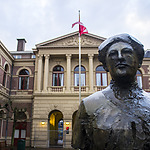 Standbeeld Aletta Jacobs bij de rijksuniversiteit Groningen. Bron: Flickr