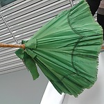 Groene parasol van zijde en bamboe, 1870-1880