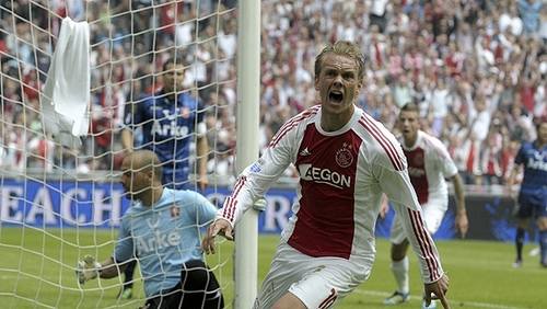 Siem de Jong heeft 1-0 gemaakt op 15 mei 2011, Ajax wordt voor de 30ste keer kampioen