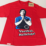 Straatkunstcollectief Kamp Seedorf, T-shirt ter promotie van tentoonstelling 'Voetbal Halleluja!', 2014