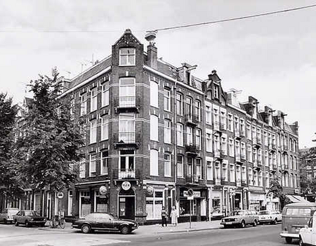 Café Rijnders Sumatrastraat  52 -  1982