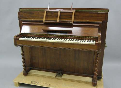 19e eeuwse piano