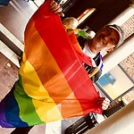 Vladimir Chorchordin gaf een warm welkom aan de bezoekers van de Gay Games Amsterdam Queer History Talk!