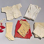 Kleertjes van de vondeling Jan van der Stoep, 1893