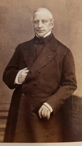 Foto Van Eeghen Napoleonpose 1883 klein